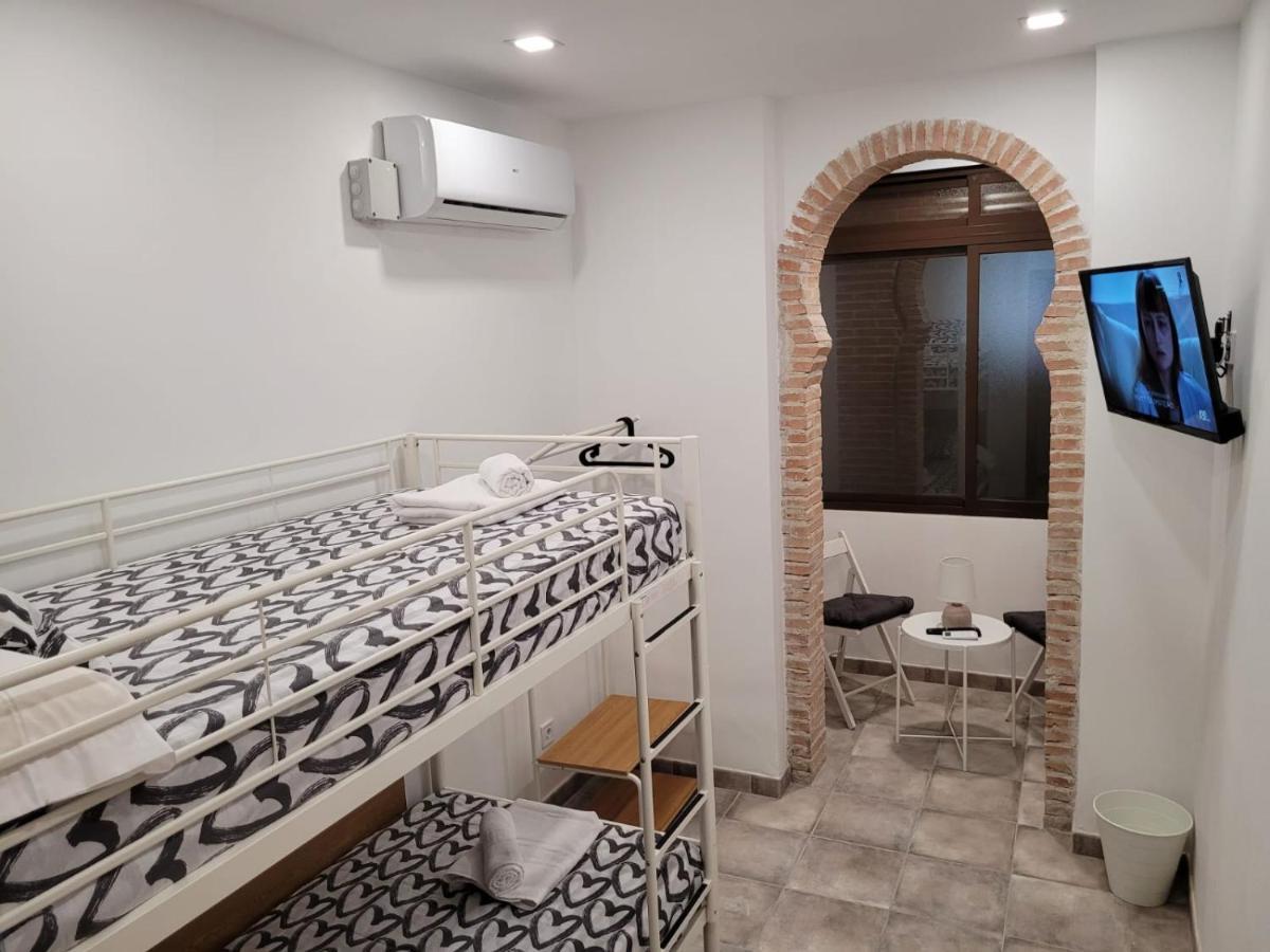 ホテル Coliving New San Bernando マドリード エクステリア 写真