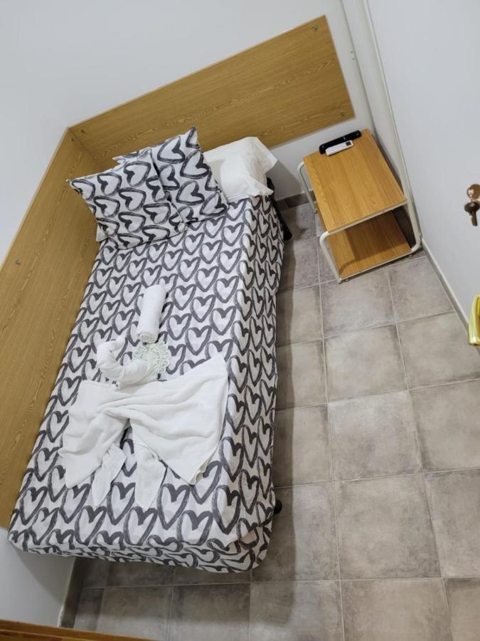 ホテル Coliving New San Bernando マドリード エクステリア 写真